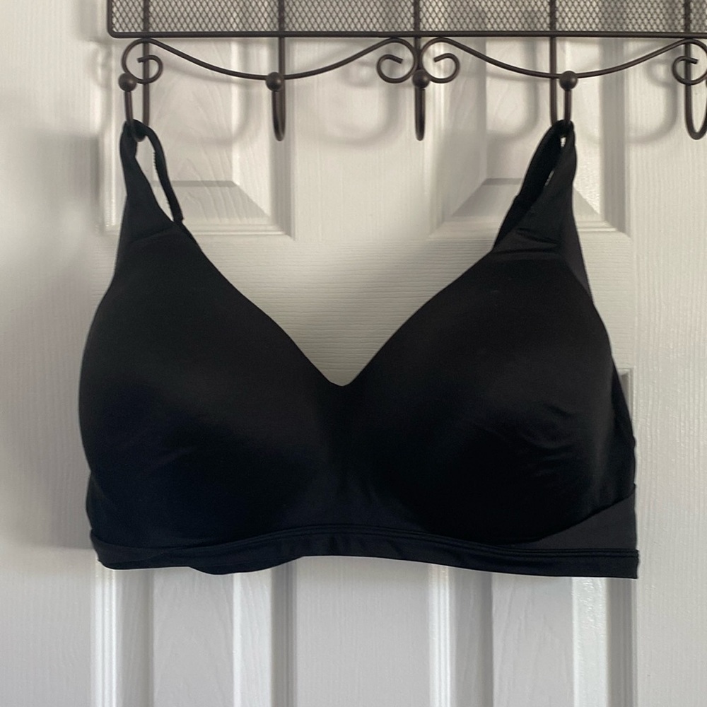 Warners RA2231A No Side Effects Back-Smoothing Wireless Bra Size 2XL Black
